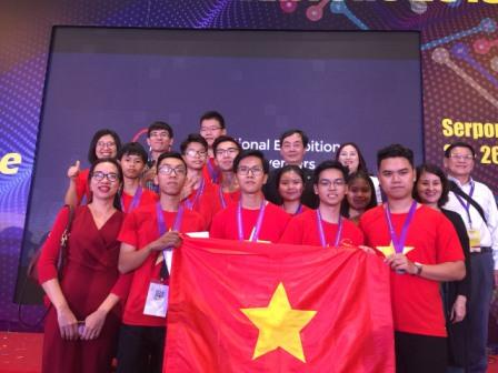 Tỉnh Ninh Bình đoạt 1 huy chương Bạc và 1 huy chương Đồng tại Triển lãm Quốc tế sáng tạo trẻ IEYI 2019 tại Indonesia