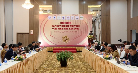 Hội nghị gặp mặt đội ngũ trí thức tỉnh Ninh Bình năm 2022